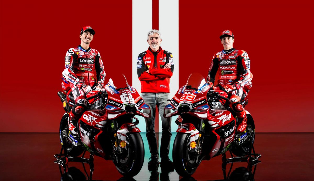 Ducati Desmosedici GP26 Lenovo MotoGP 2026 Marc Márquez Pecco Bagnaia 20