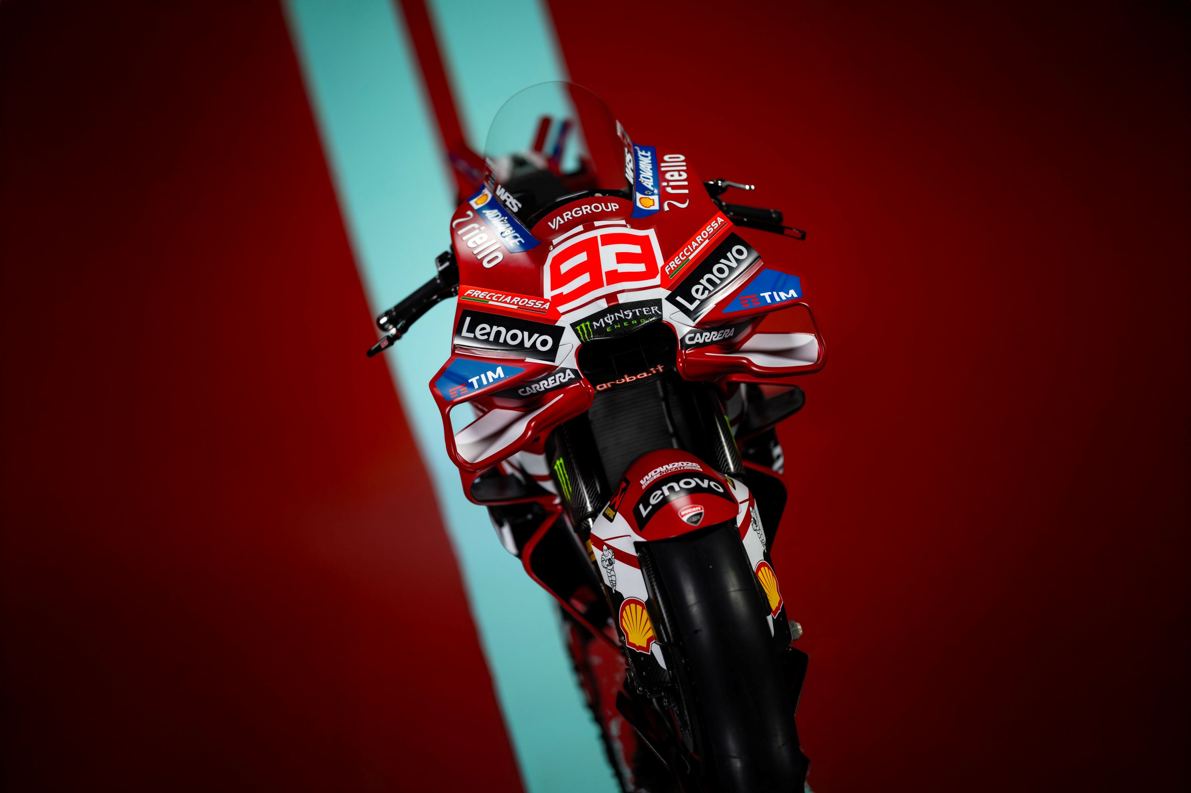 Ducati Desmosedici GP26 Lenovo MotoGP 2026 Marc Márquez Pecco Bagnaia 28