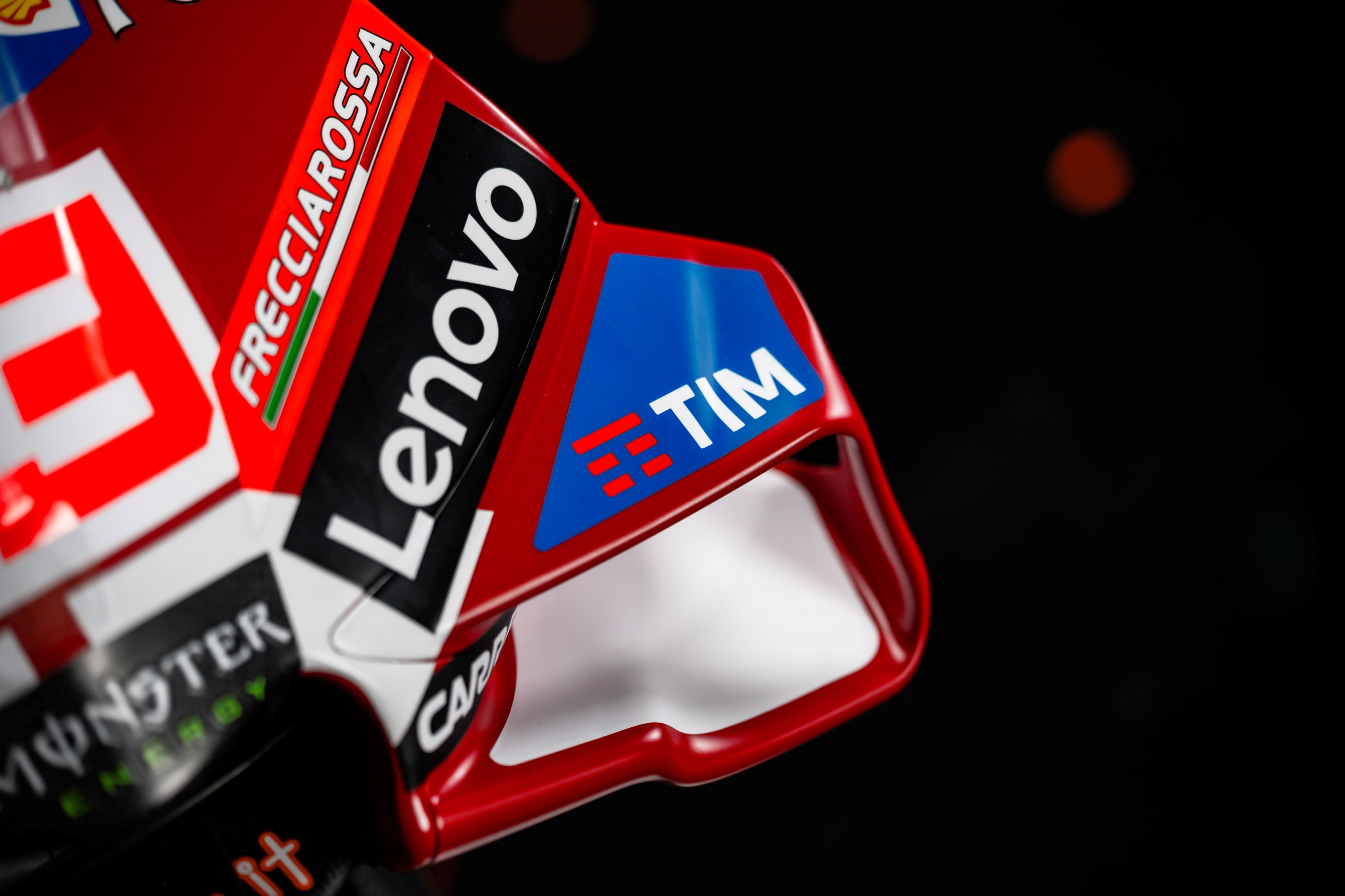 Ducati Desmosedici GP26 Lenovo MotoGP 2026 Marc Márquez Pecco Bagnaia 50