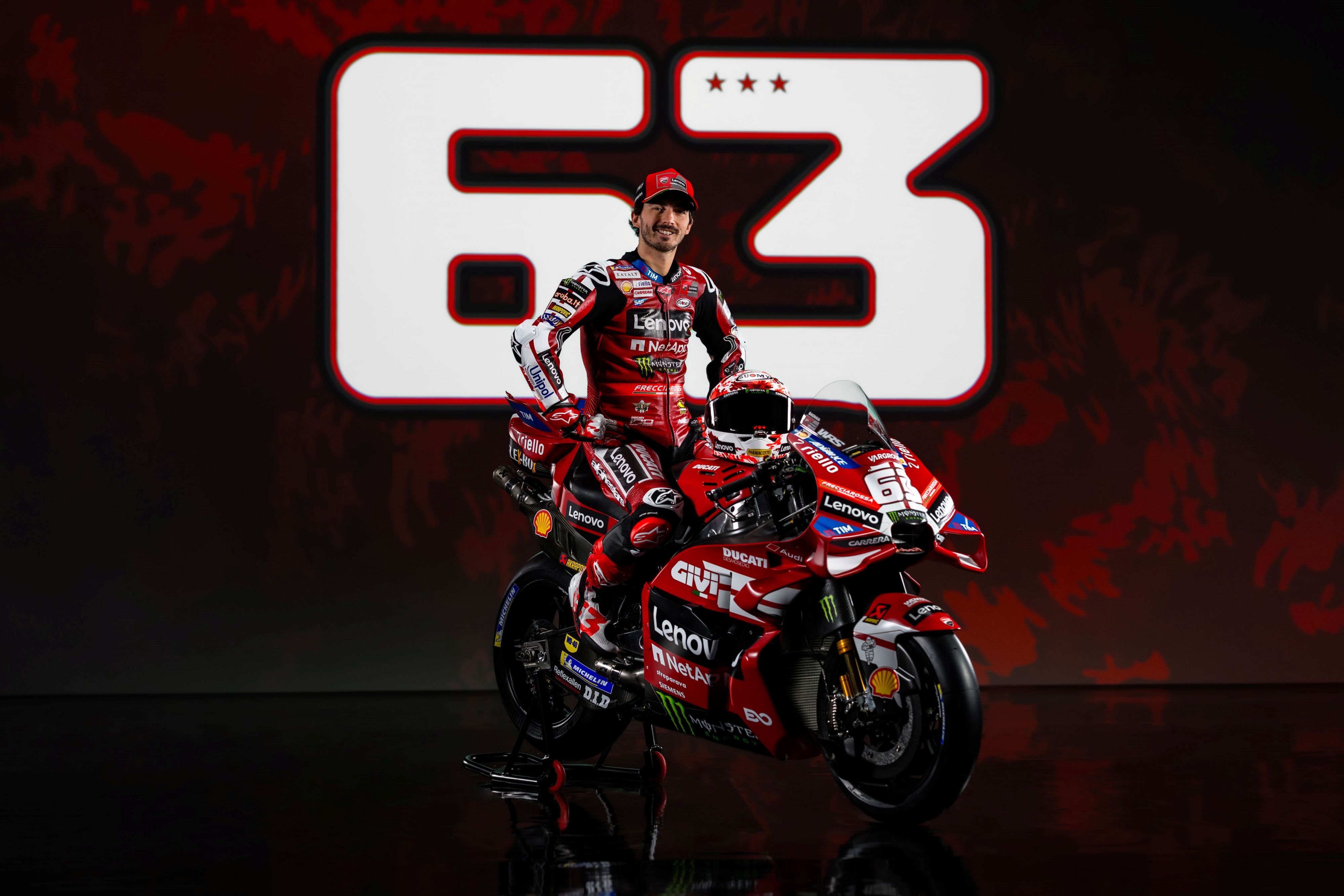 Ducati Desmosedici GP26 Lenovo MotoGP 2026 Marc Márquez Pecco Bagnaia 65