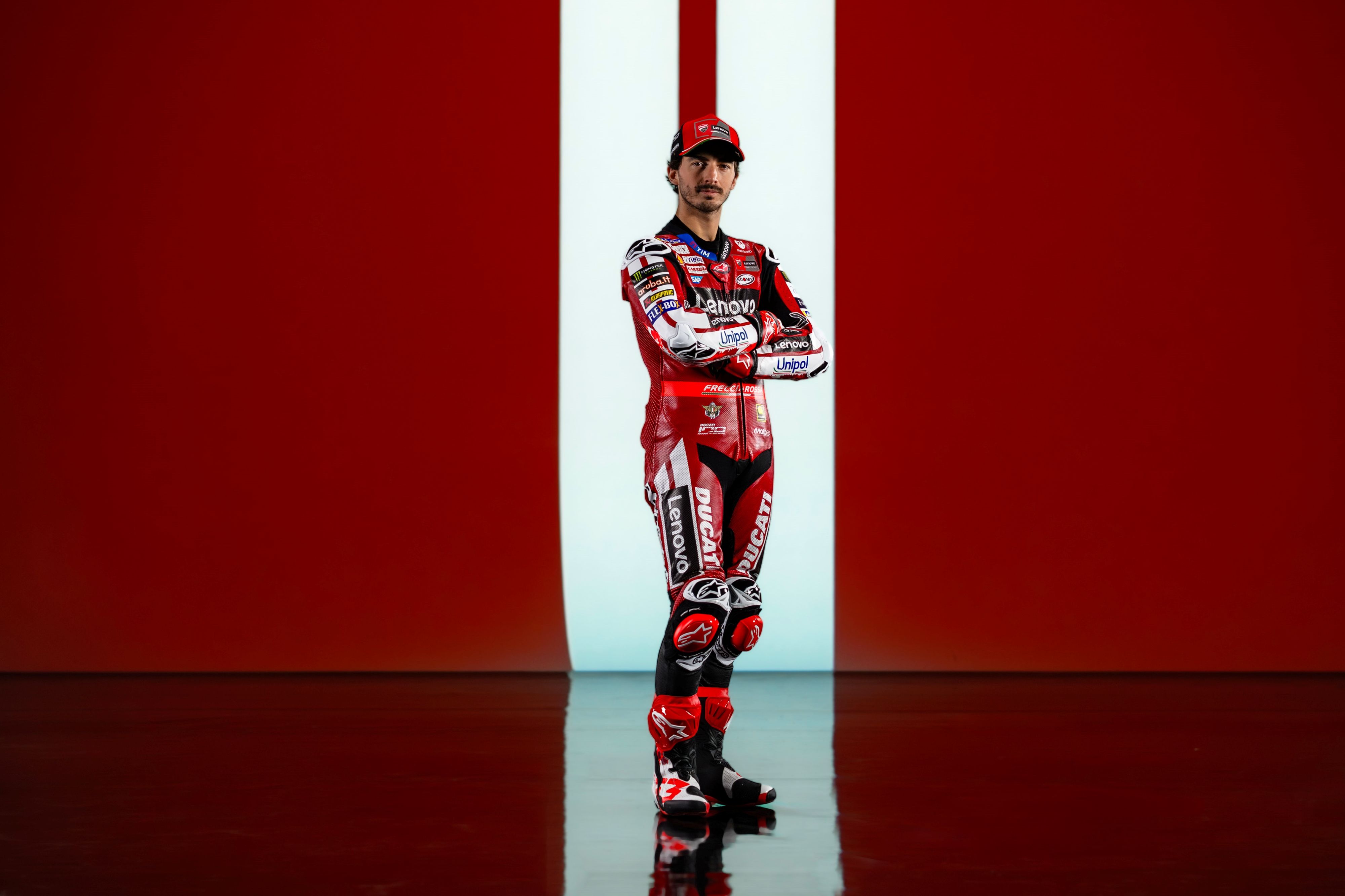 Ducati Desmosedici GP26 Lenovo MotoGP 2026 Marc Márquez Pecco Bagnaia 72