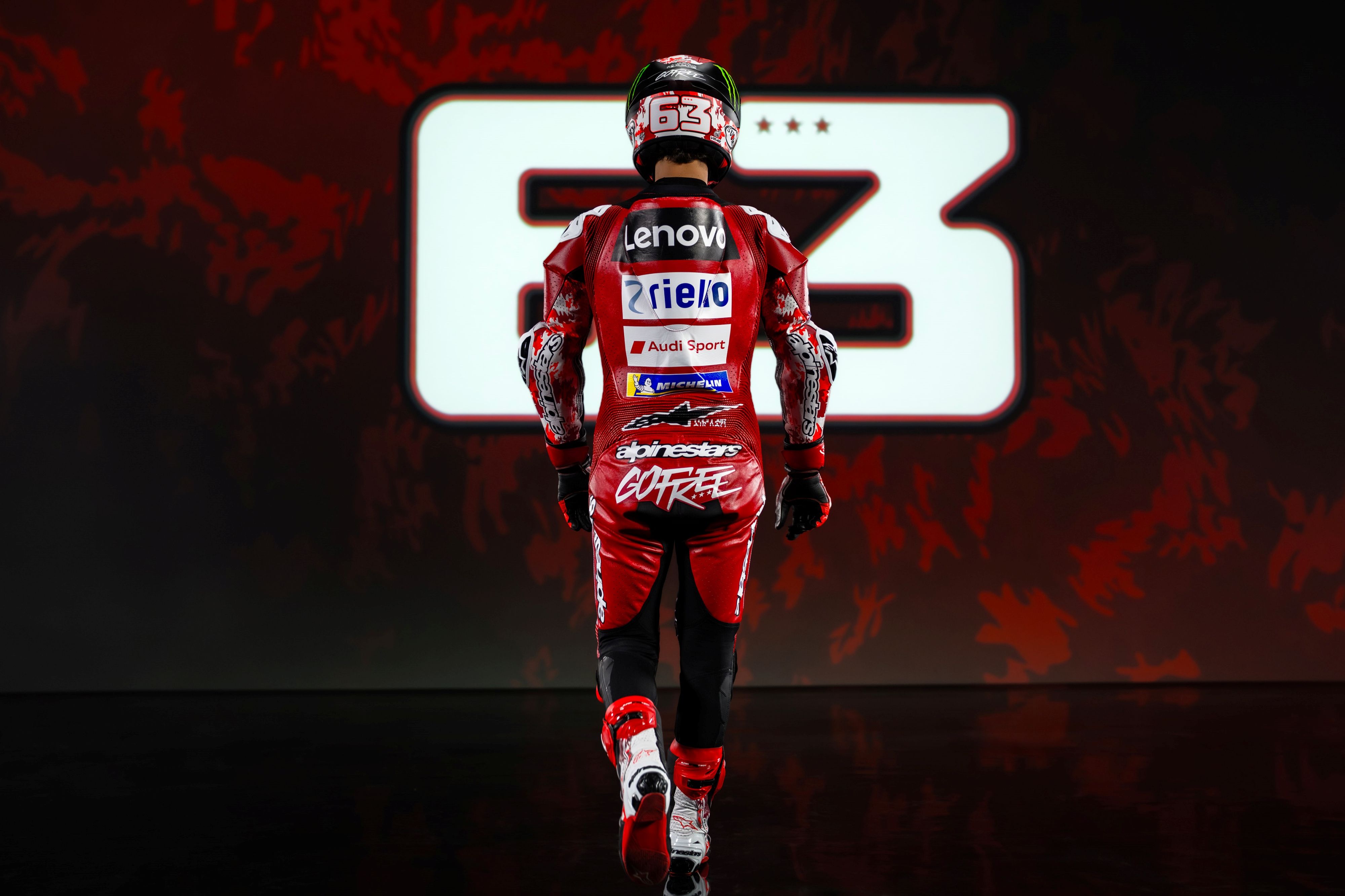 Ducati Desmosedici GP26 Lenovo MotoGP 2026 Marc Márquez Pecco Bagnaia 74