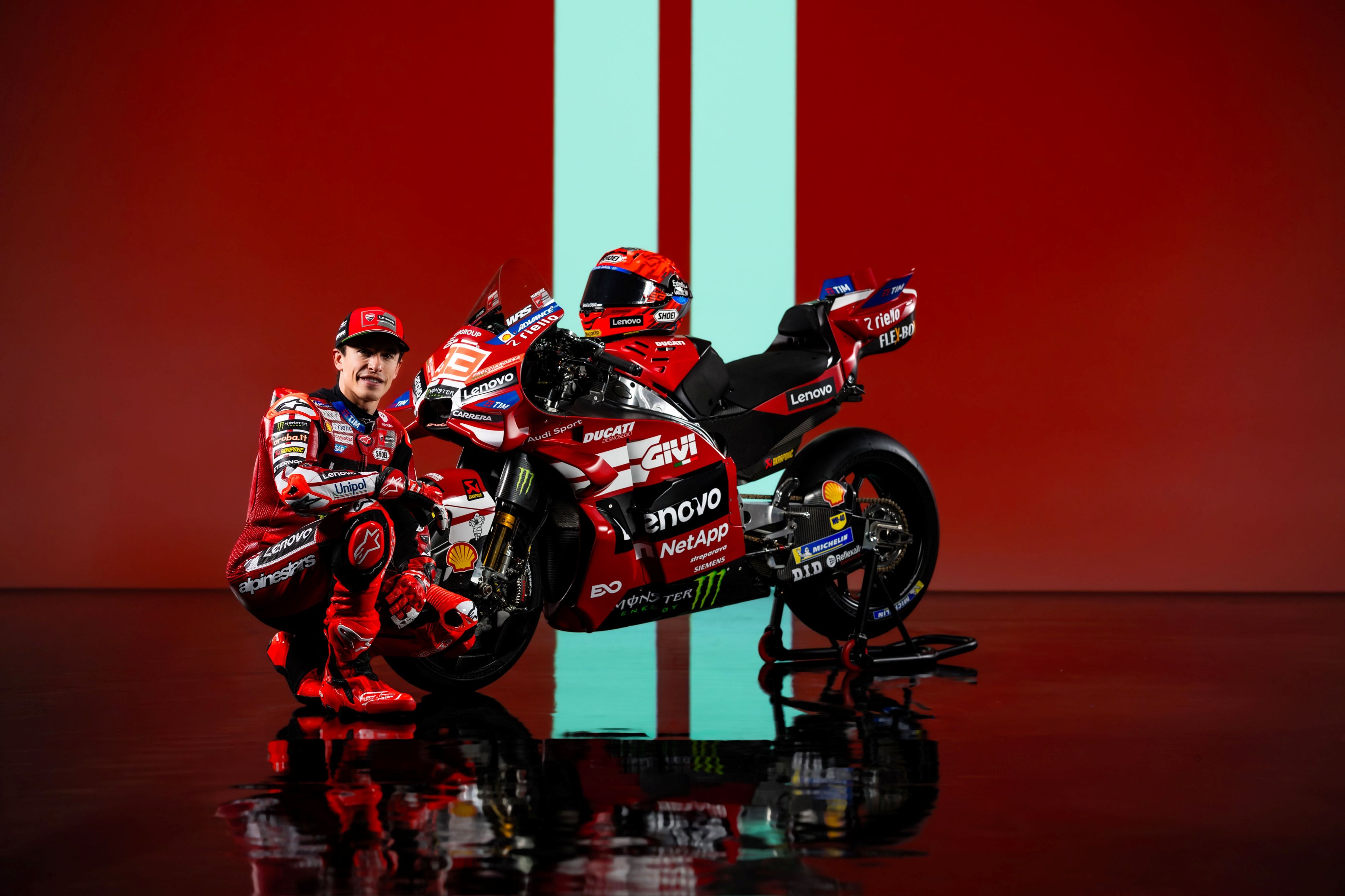 Ducati Desmosedici GP26 Lenovo MotoGP 2026 Marc Márquez Pecco Bagnaia 78