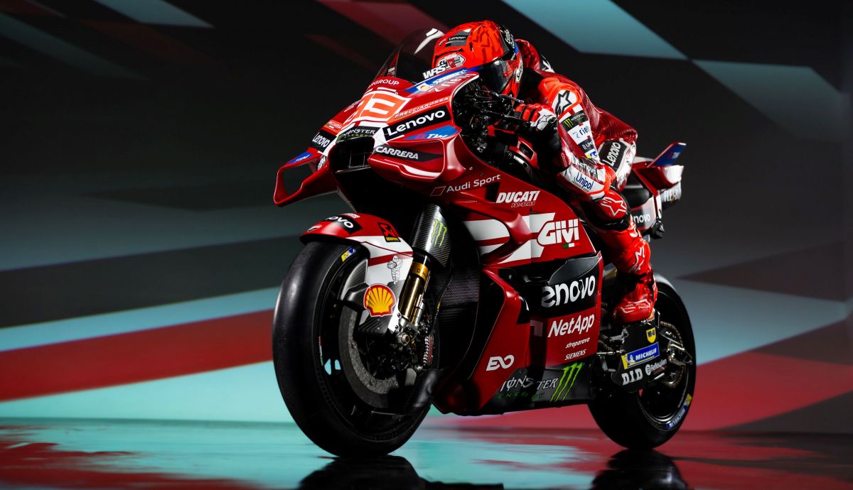 Ducati Desmosedici GP26 Lenovo MotoGP 2026 Marc Márquez Pecco Bagnaia 83
