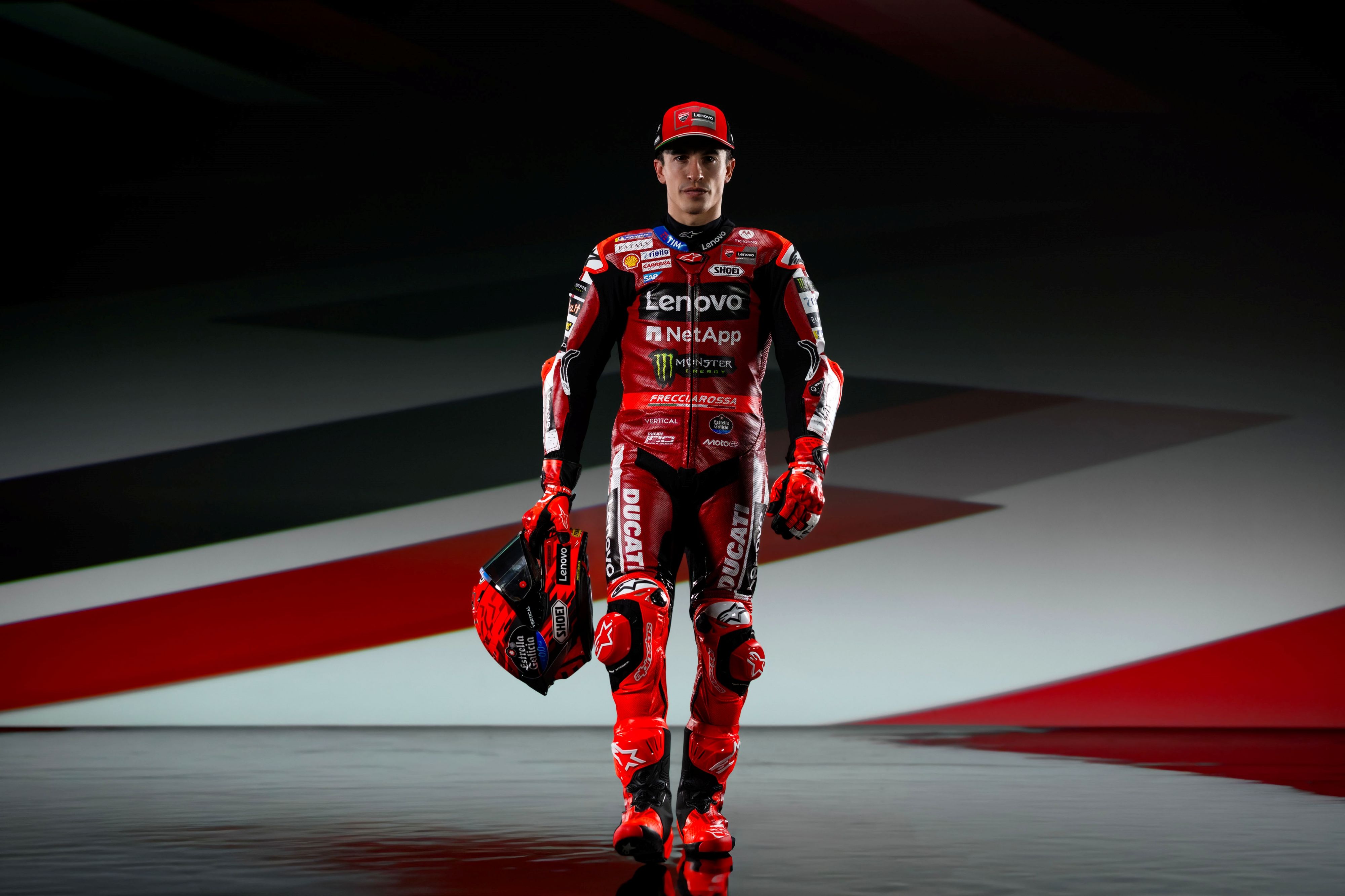 Ducati Desmosedici GP26 Lenovo MotoGP 2026 Marc Márquez Pecco Bagnaia 86