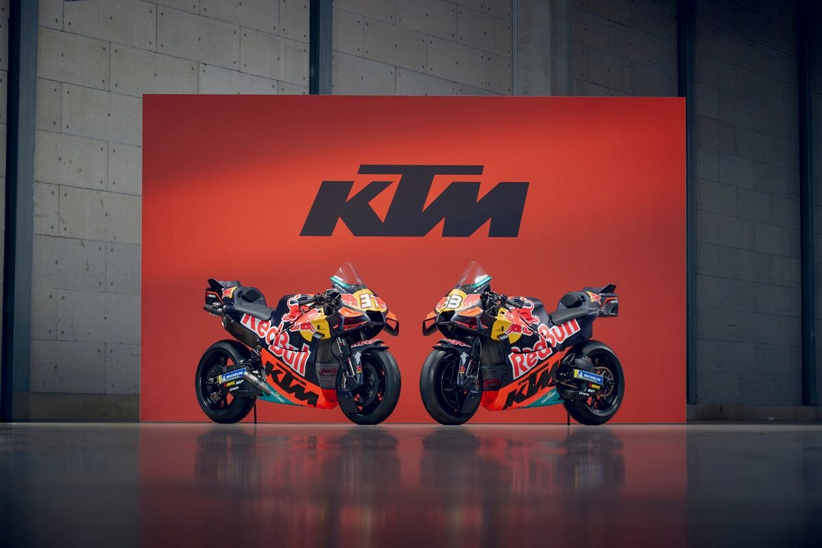 KTM RC16 Red Bull Factory Racing MotoGP 2026 Pedro Acosta Brad Binder 28