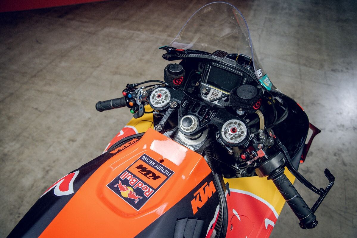 KTM RC16 Red Bull Factory Racing MotoGP 2026 Pedro Acosta Brad Binder 34