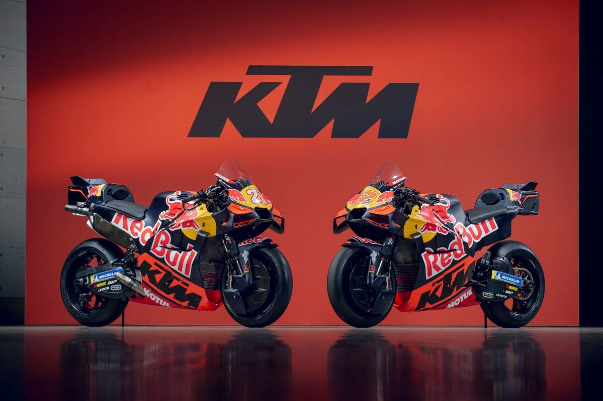 KTM RC16 Red Bull Tech3 MotoGP 2026 Enea Bastianini Maverick Viñales 07
