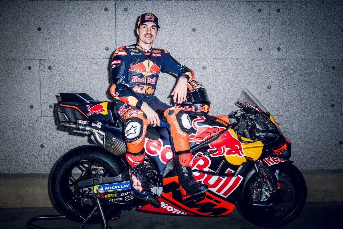 KTM RC16 Red Bull Tech3 MotoGP 2026 Enea Bastianini Maverick Viñales 17