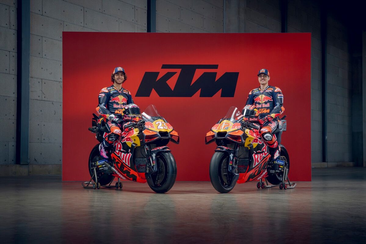 KTM RC16 Red Bull Tech3 MotoGP 2026 Enea Bastianini Maverick Viñales 18