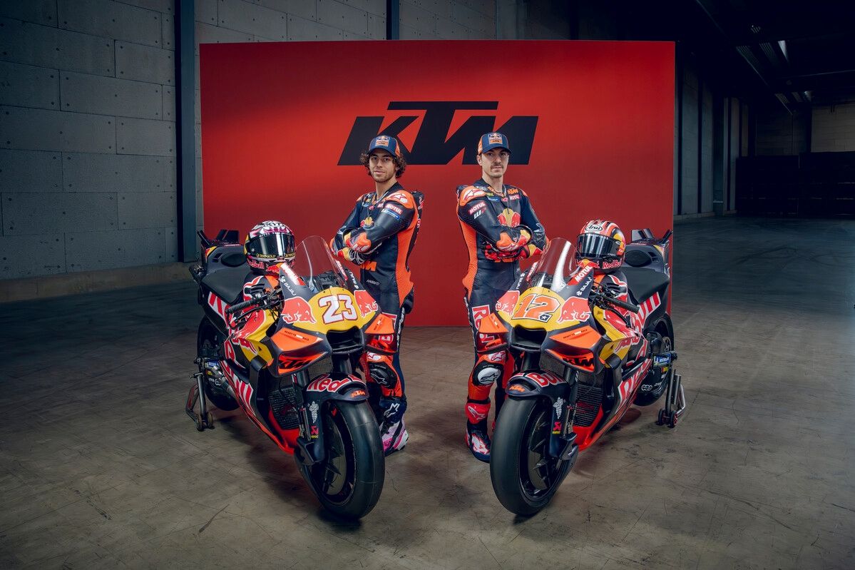 KTM RC16 Red Bull Tech3 MotoGP 2026 Enea Bastianini Maverick Viñales 47