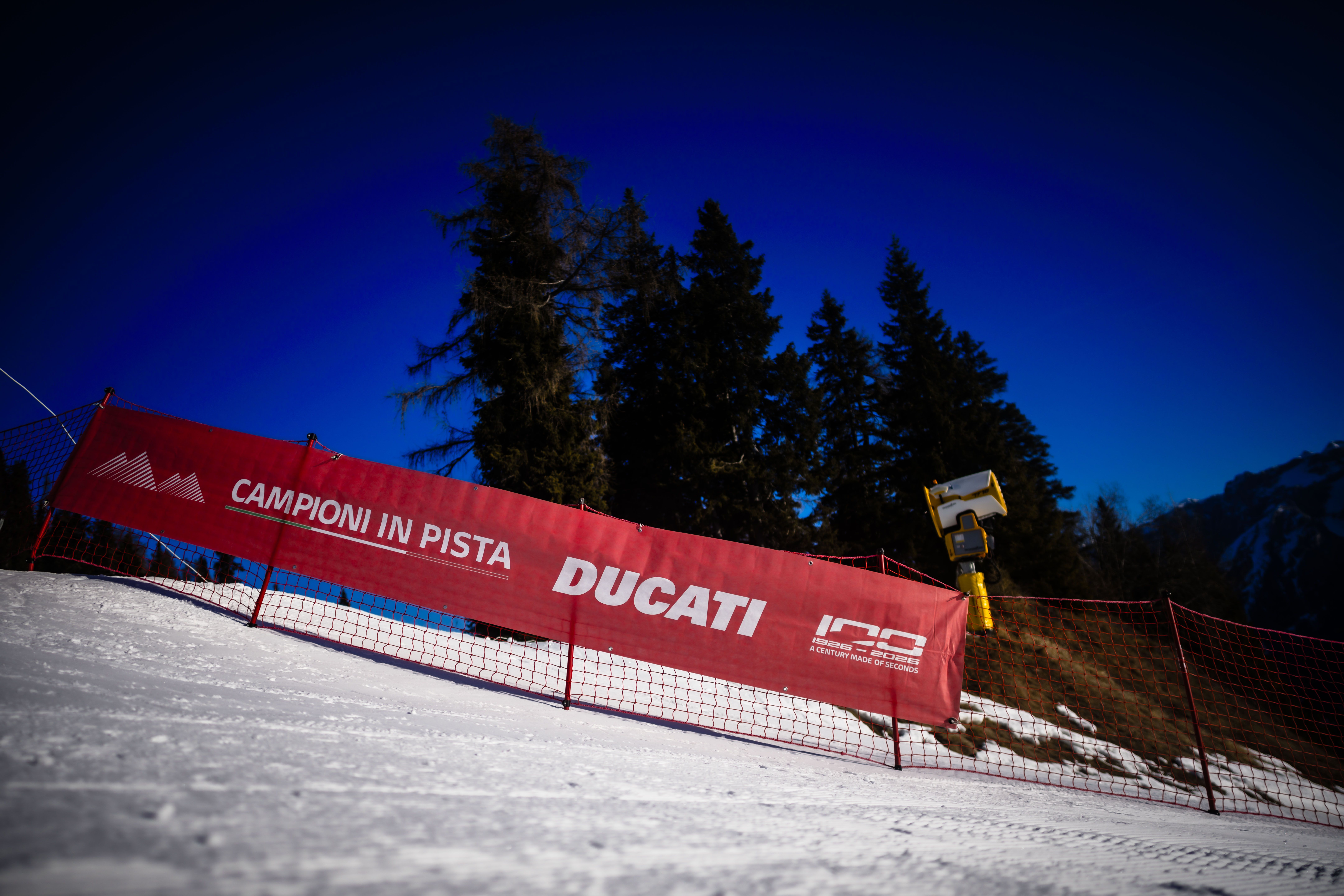 Campione in pista Ducati MotoGp Ski Race 2026