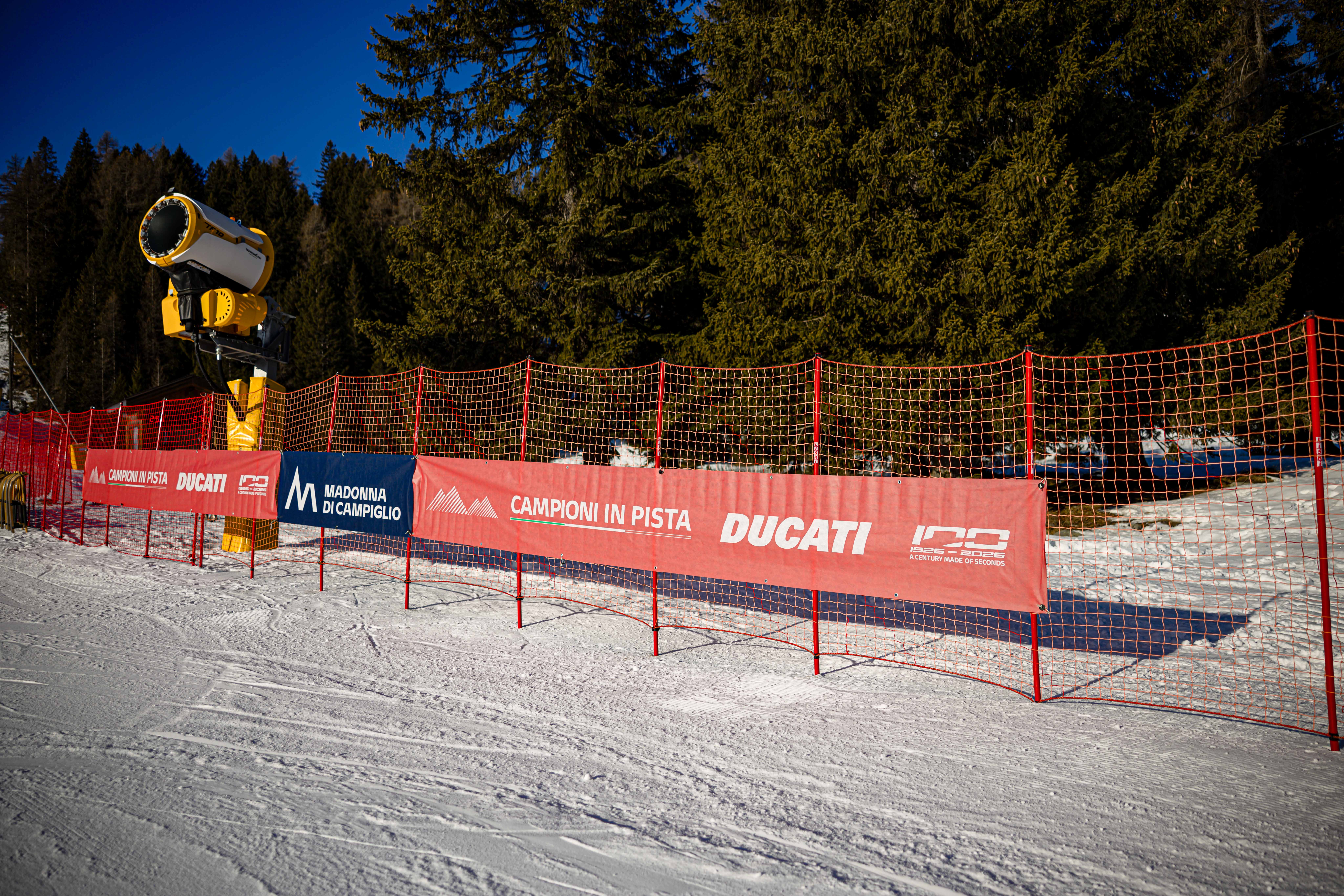 Campione in pista Ducati MotoGp Ski Race 2026