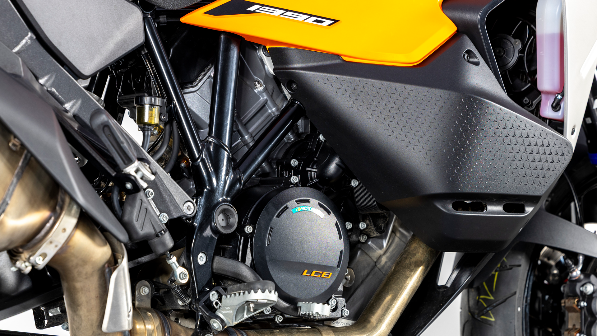 KTM 1390 SUPER ADVENTURE S EVO Detall 006