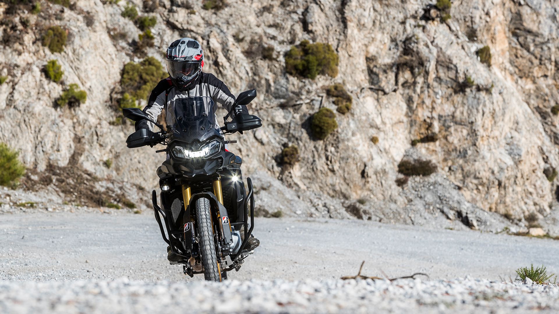 Voge 900 DSX 2025 Accion (5)