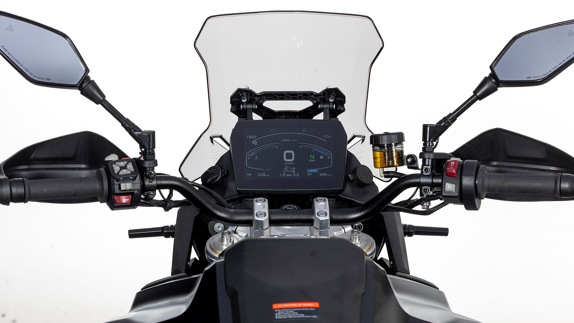 VOGE 900 DSX Detall 023