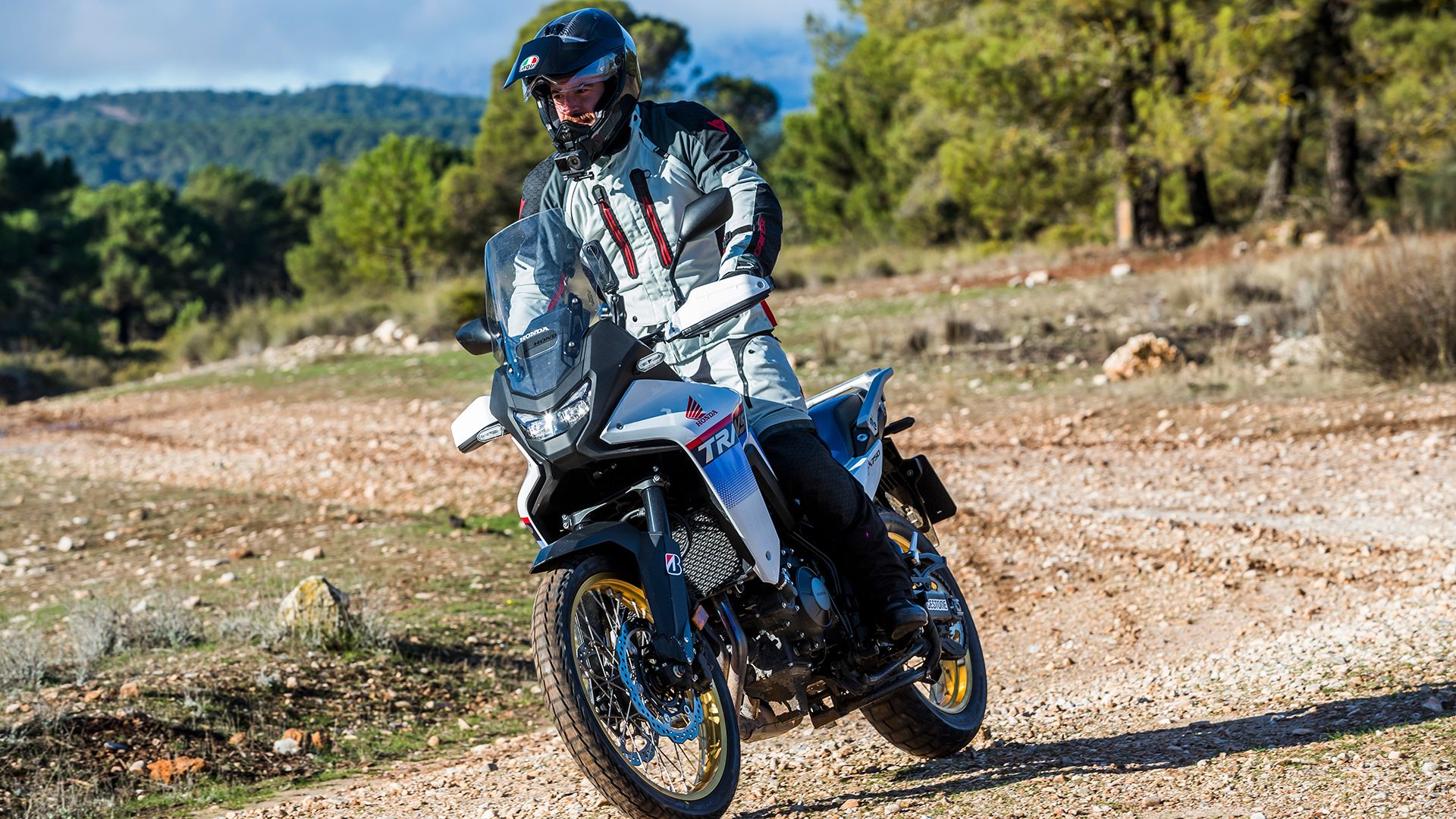 Honda Transalp 2025 Accion (4)