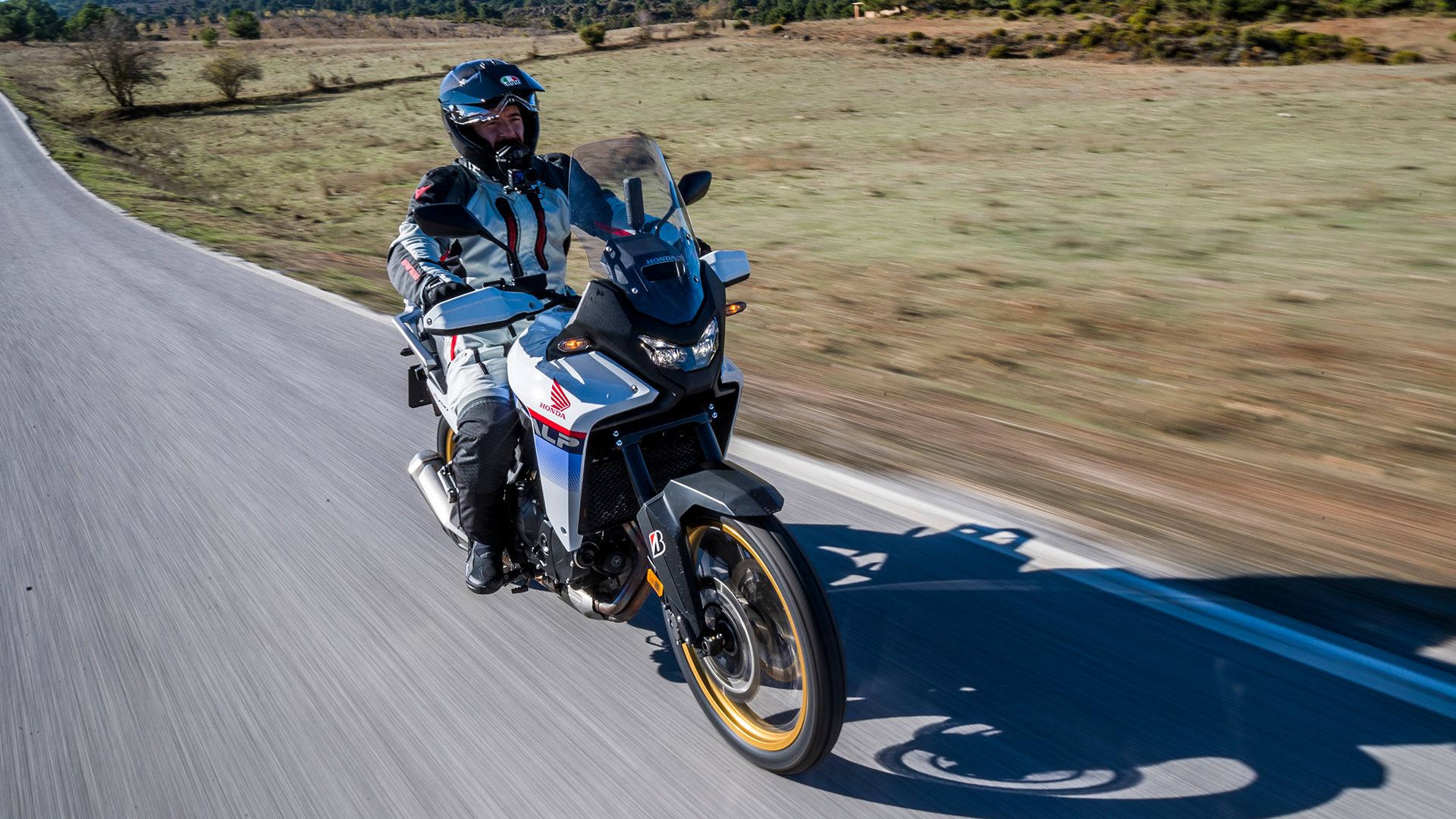 Honda Transalp 2025 Accion (5)