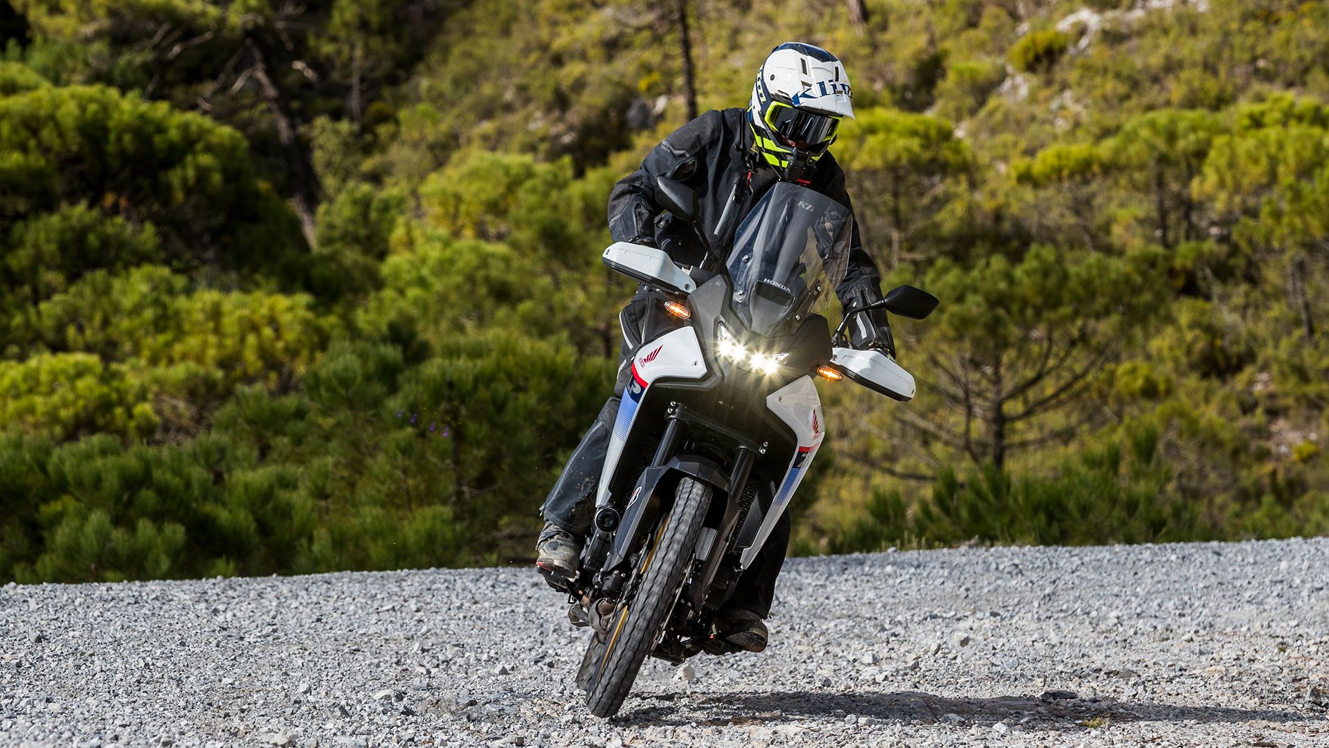 Honda Transalp 2025 Accion (9)