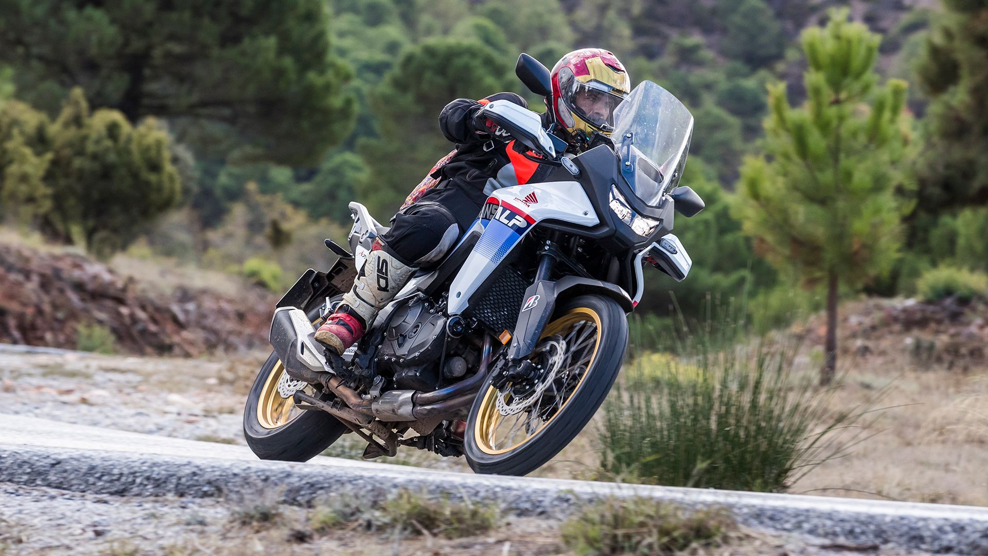 Honda Transalp 2025 Accion (14)