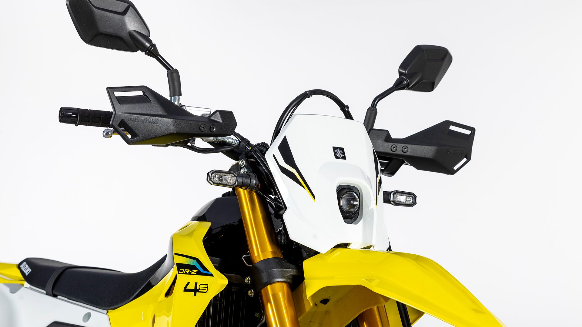 Suzuki DR Z4S Detalles