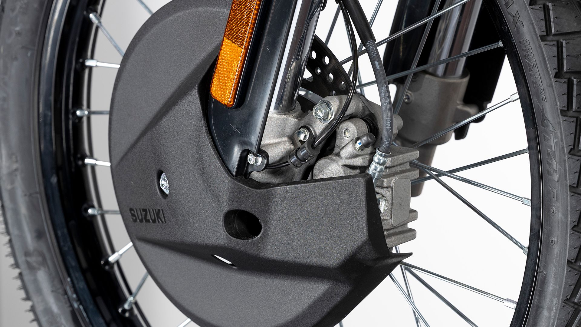 Suzuki DR Z4S Detalles