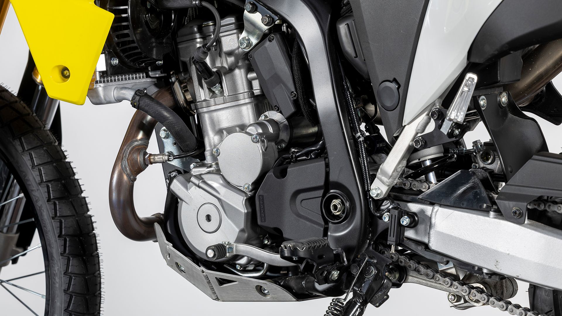 Suzuki DR Z4S Detalles