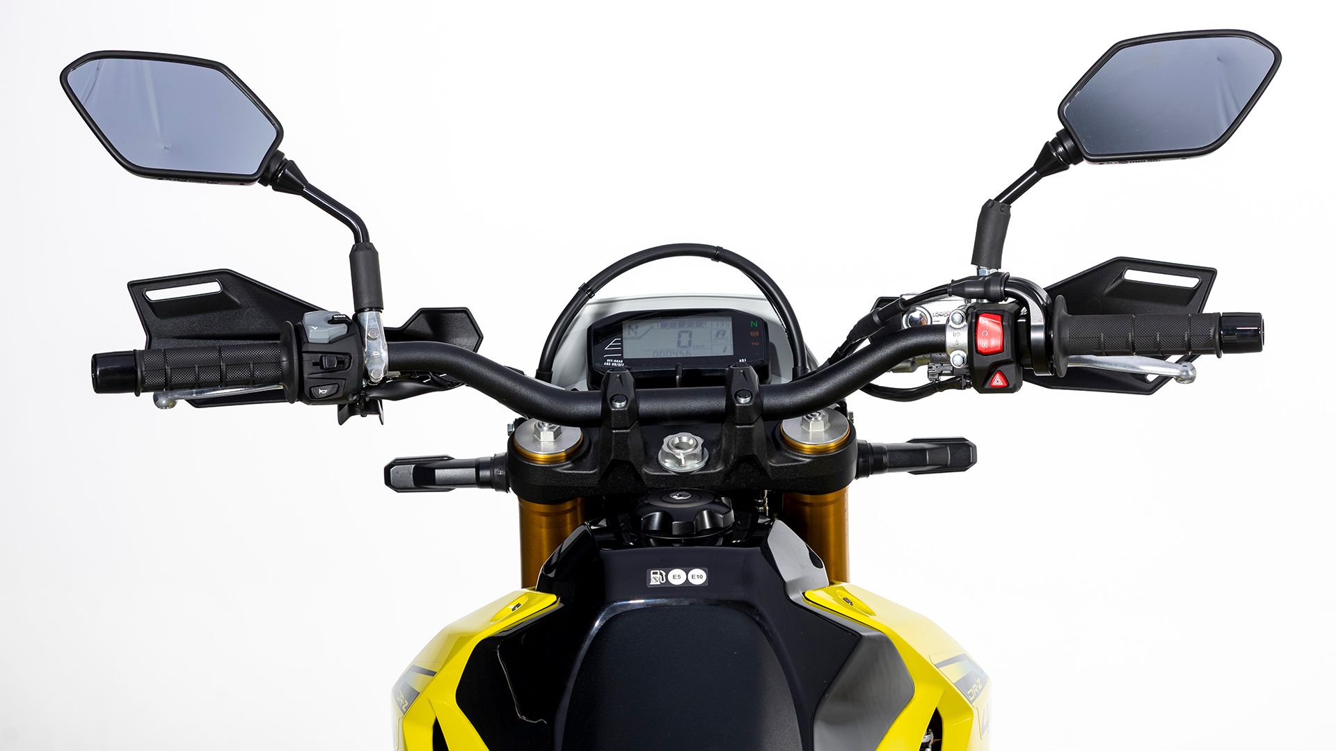 Suzuki DR Z4S Detalles