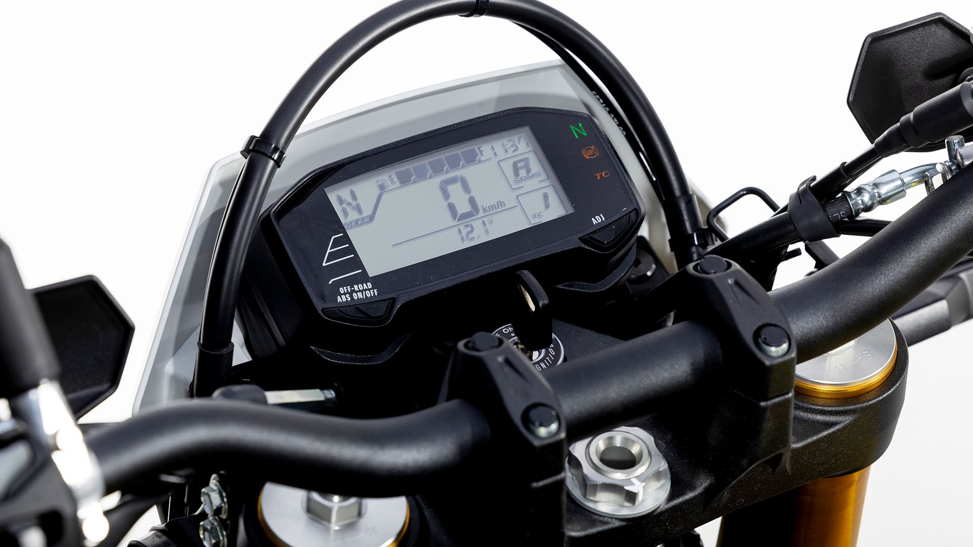 Suzuki DR Z4S Detalles