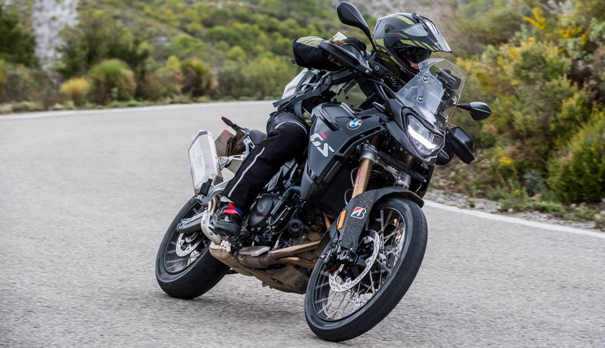 BMW F 900 GS 2025 Acción