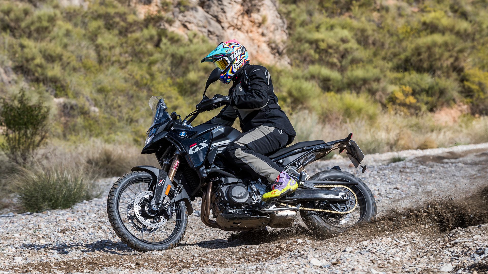 BMW F 900 GS 2025 Acción