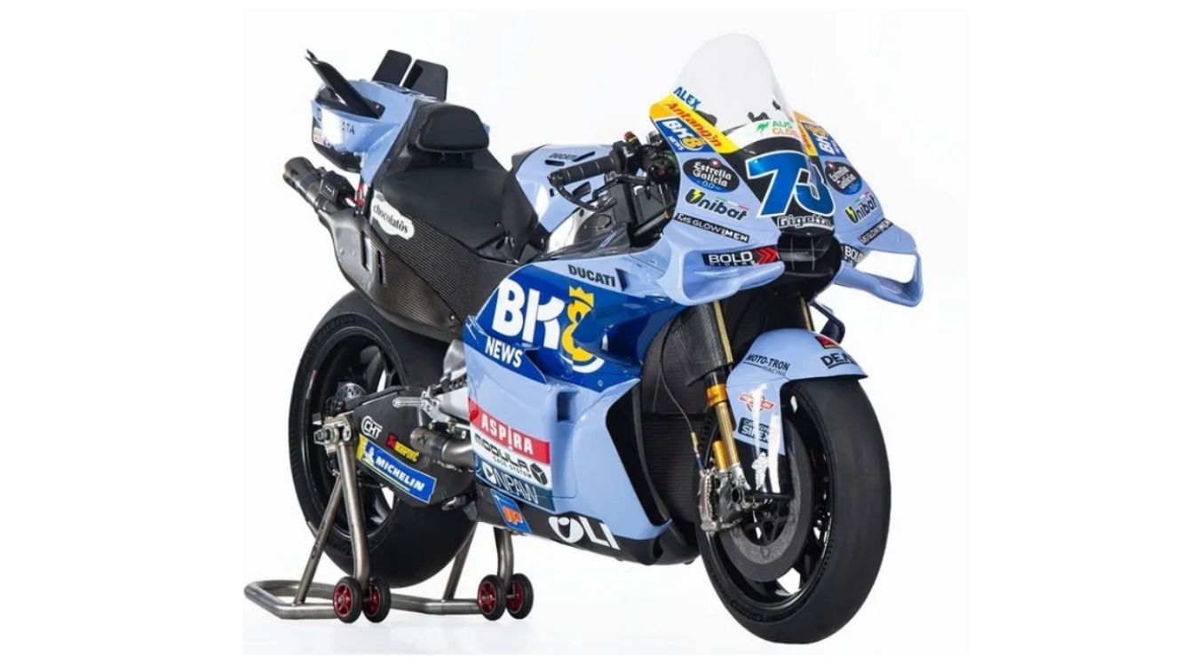 Ducati Desmosedici GP26 GP25 Gresini Racing MotoGP 2026 Álex Márquez Fermín Aldeguer 04