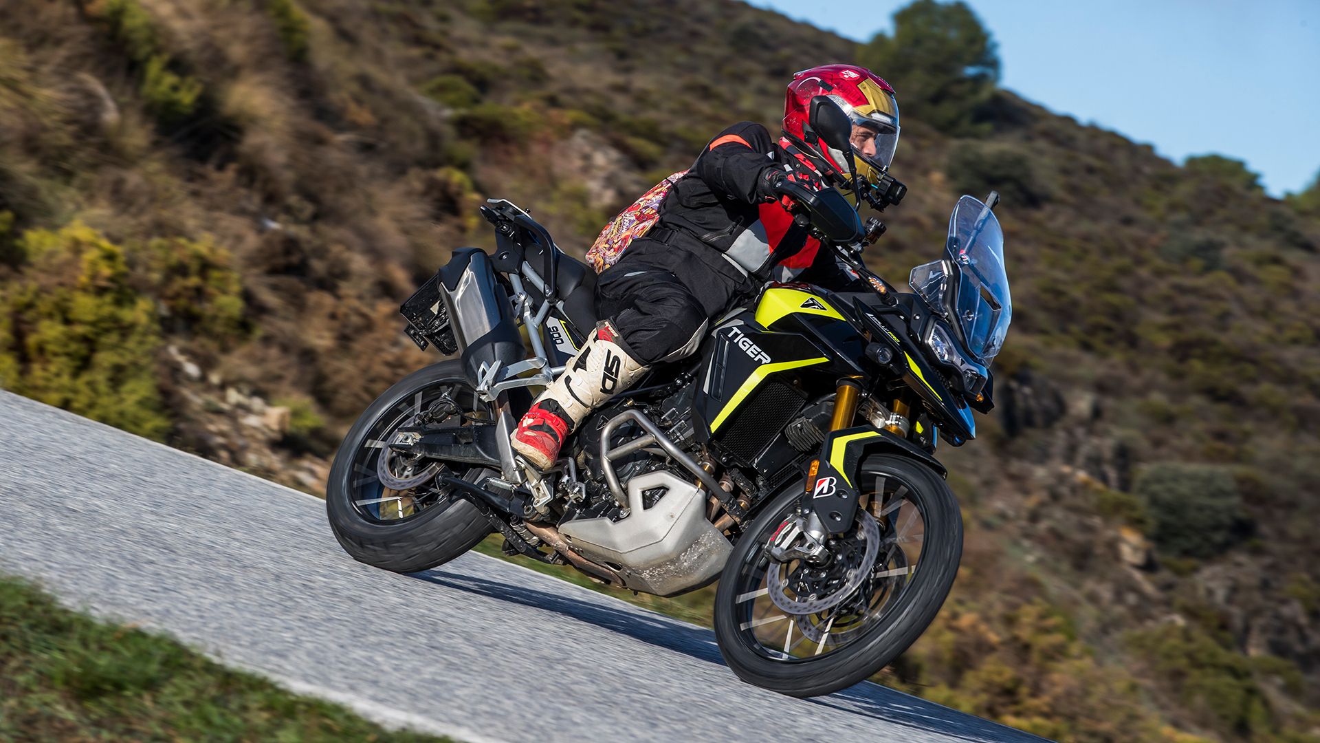 Triumph Tiger 900 Rally Pro 2025 Accion (1)