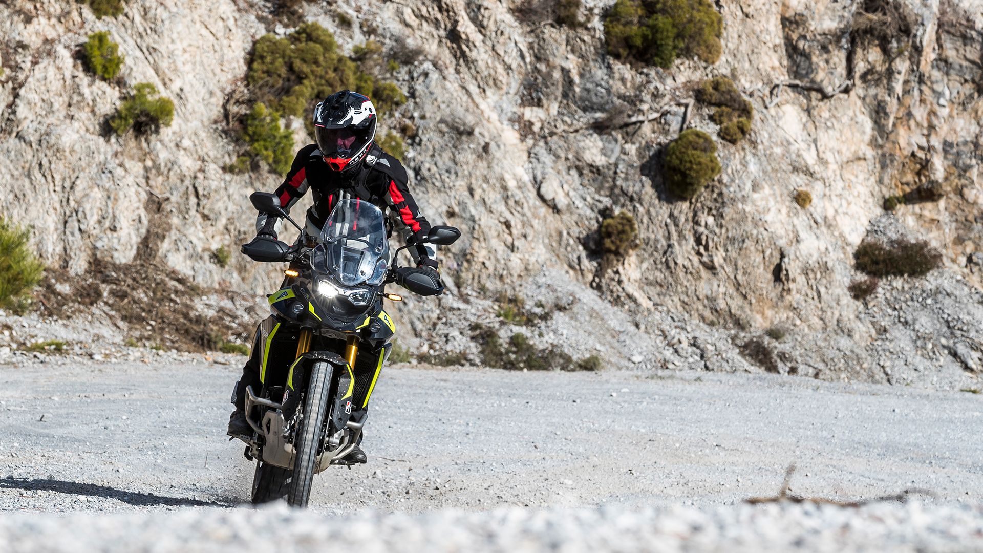 Triumph Tiger 900 Rally Pro 2025 Accion (4)