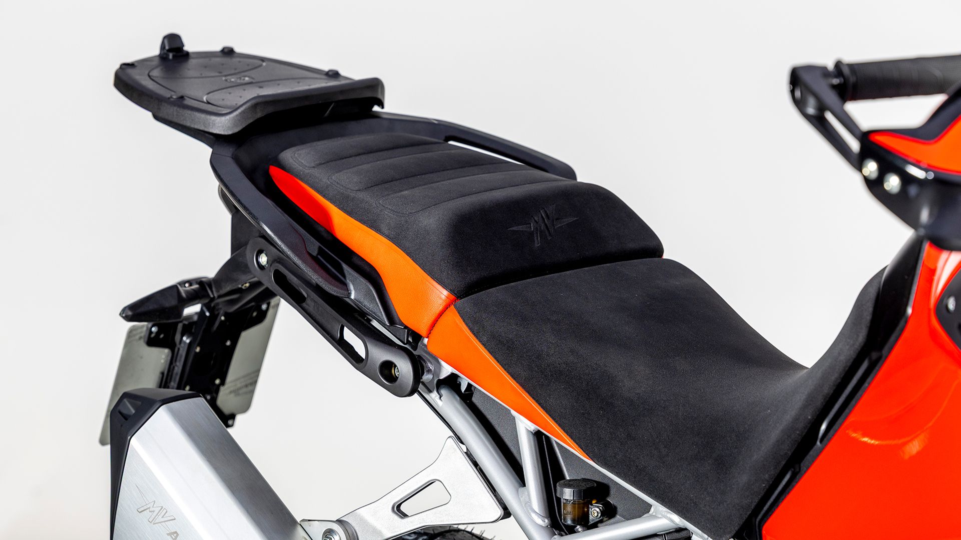 MV AGUSTA ENDURO VELOCE Detall 023