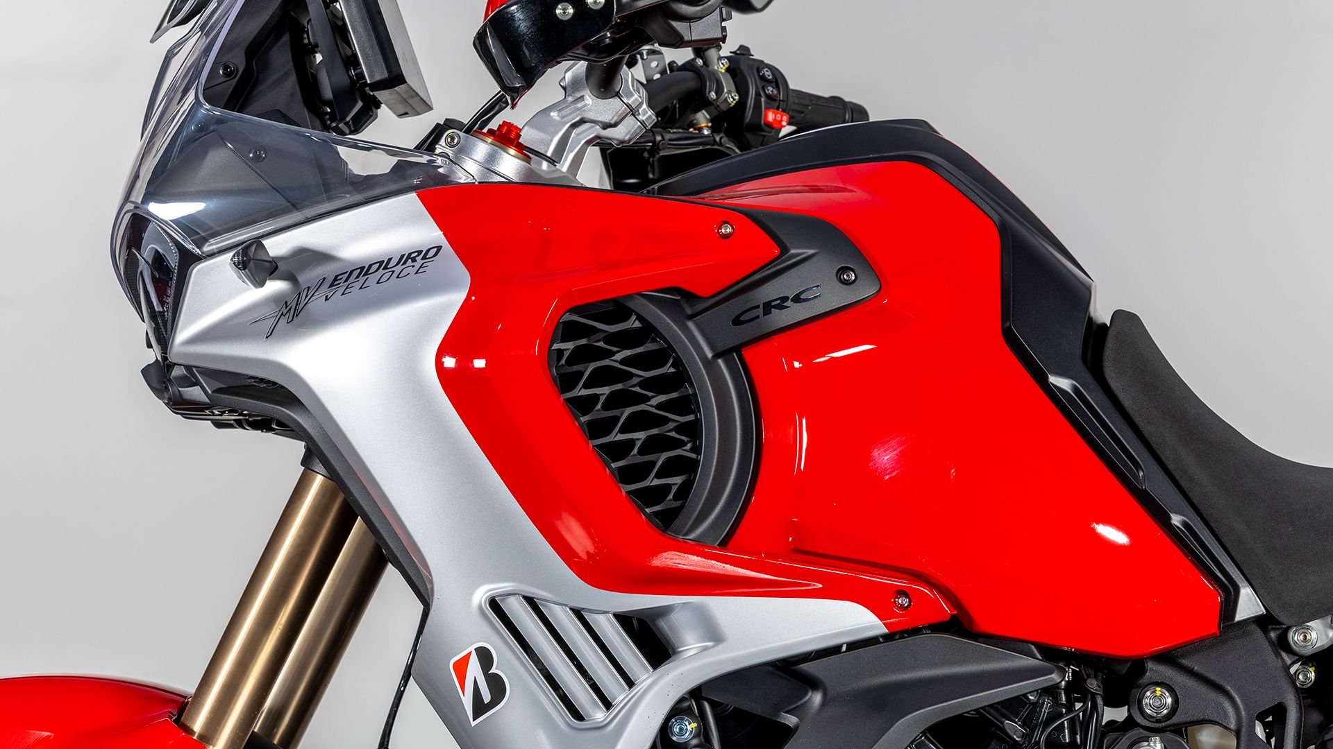 MV AGUSTA ENDURO VELOCE Detall 029