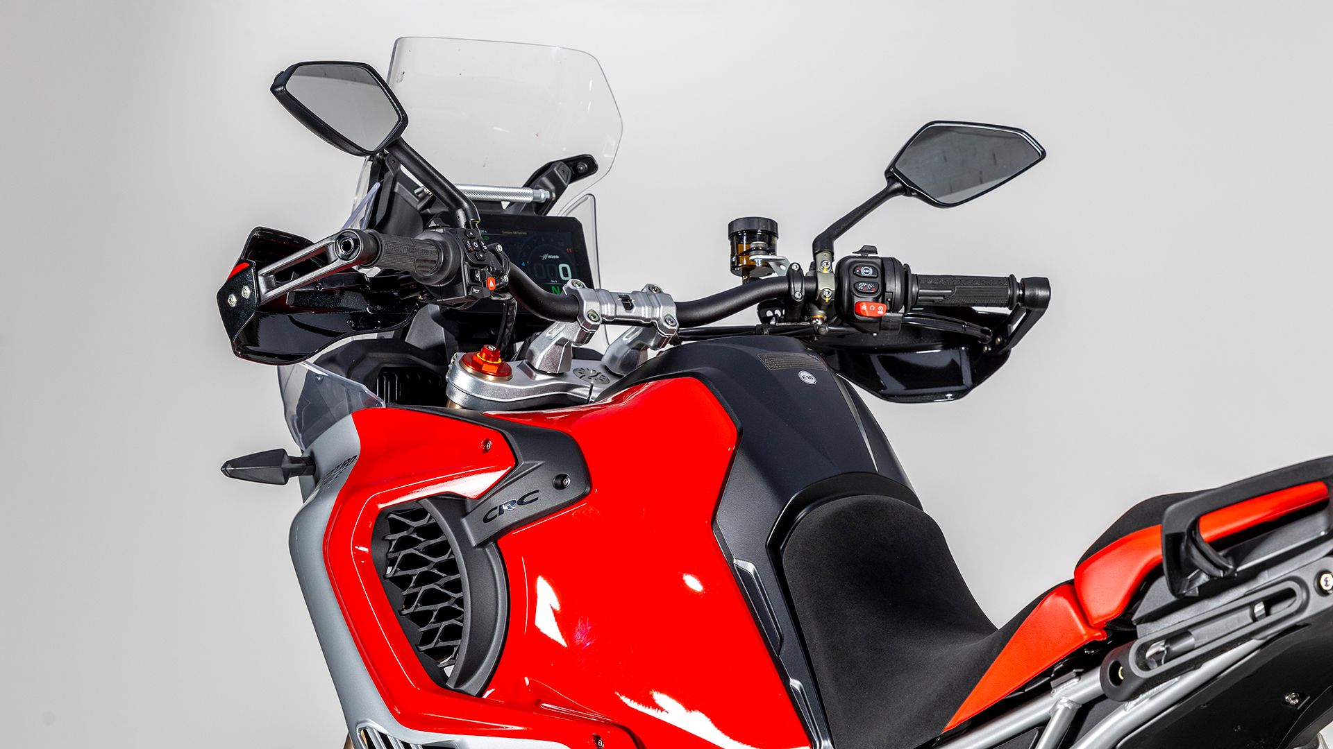 MV AGUSTA ENDURO VELOCE Detall 036