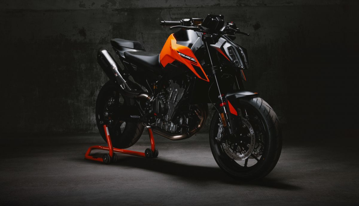 MY26 KTM 790 DUKE (Grande)