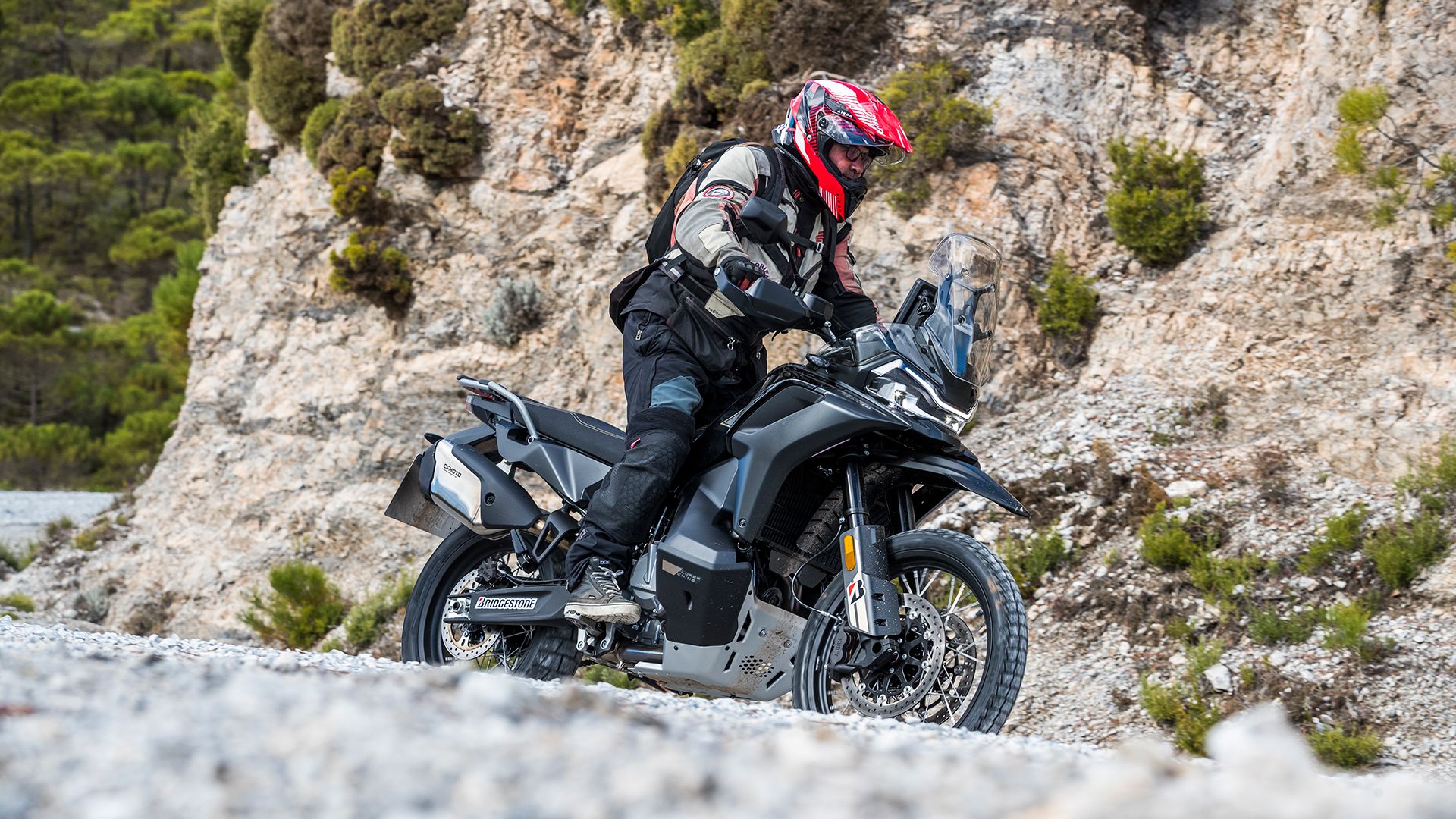 CFMoto 800MT X 2025 Accion (8)