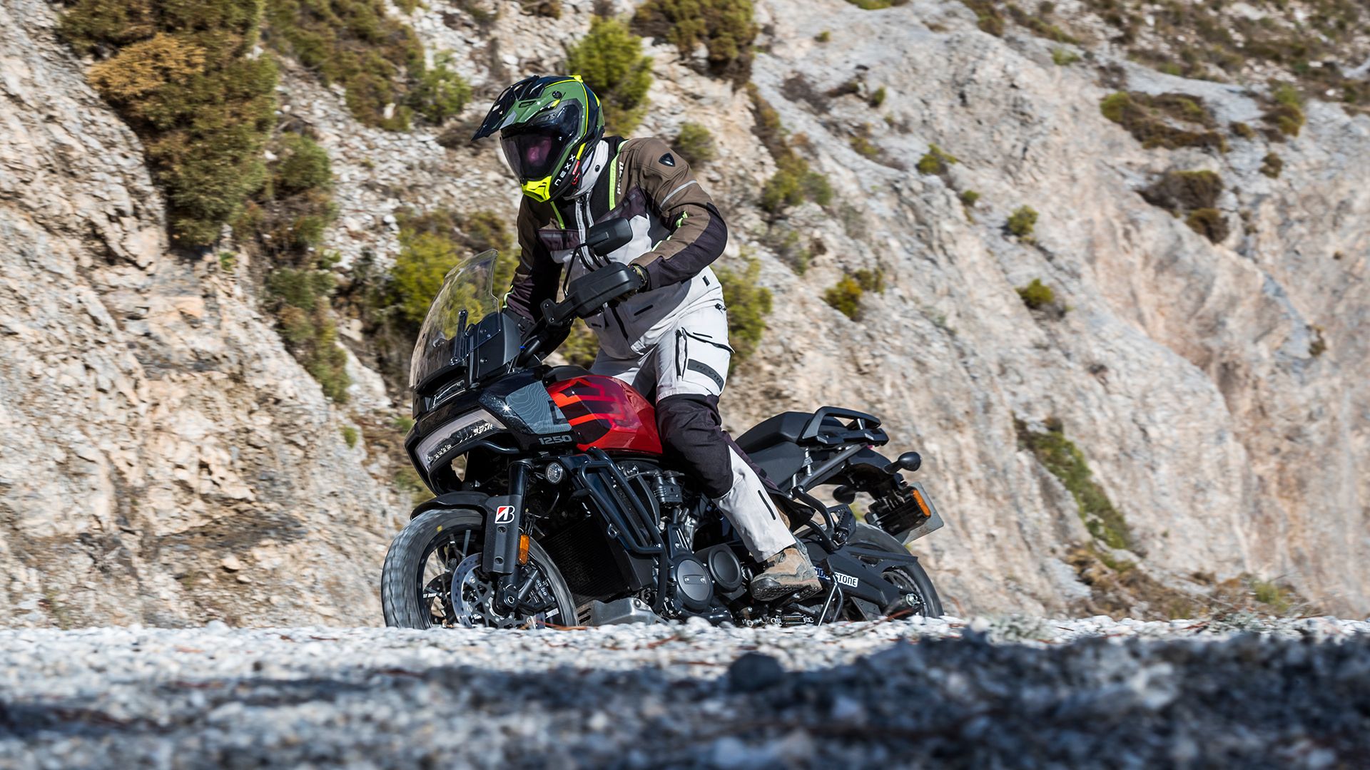 Harley Davidson Pan America 1250 Special 2025 Accion (4)