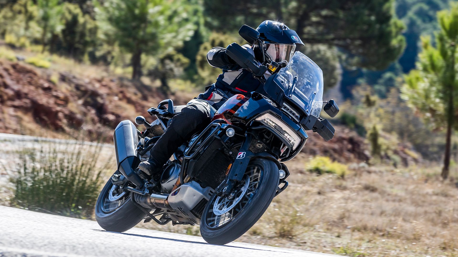 Harley Davidson Pan America 1250 Special 2025 Accion (7)