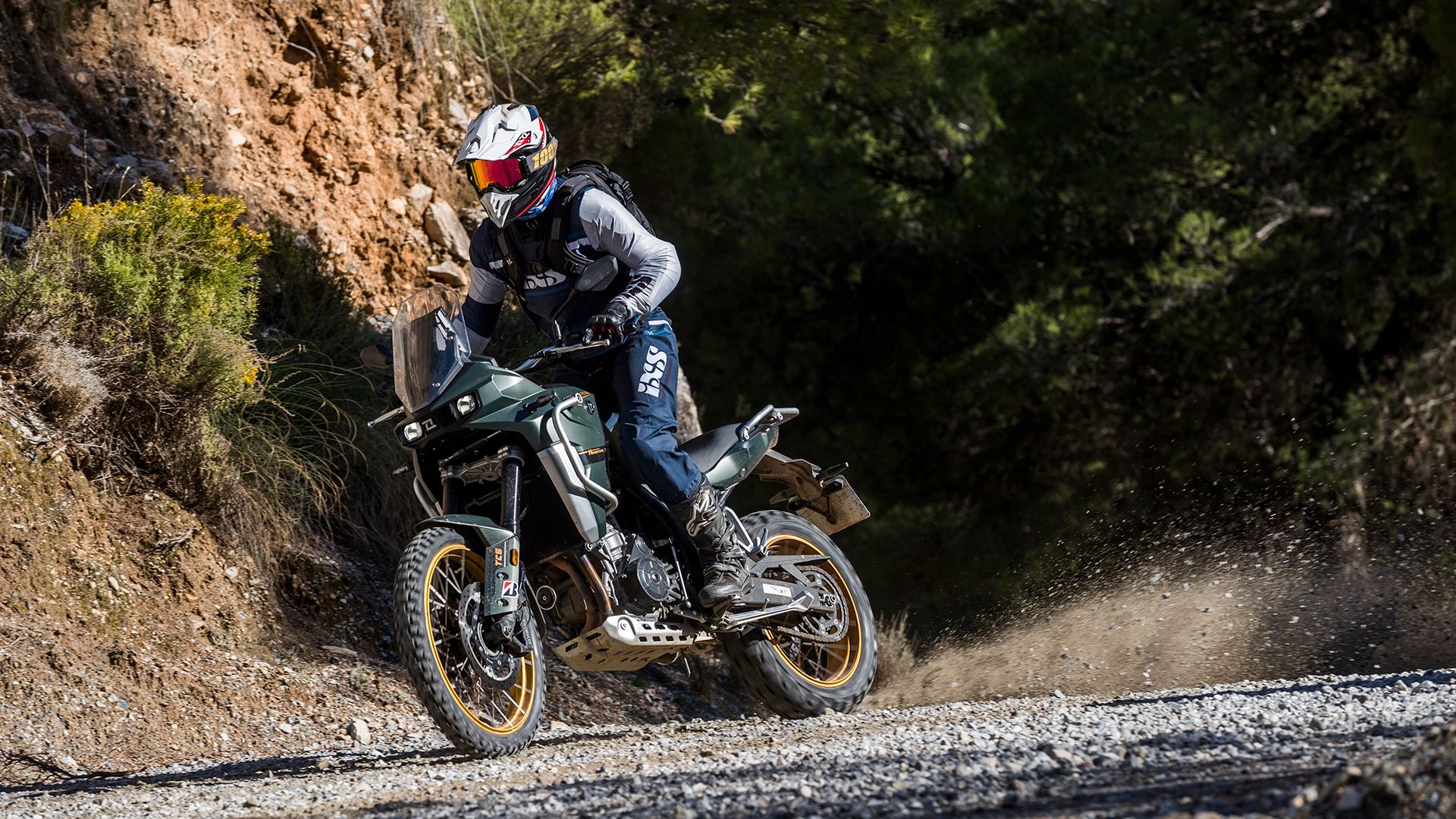 Kove 800 X 2025 Accion (10)