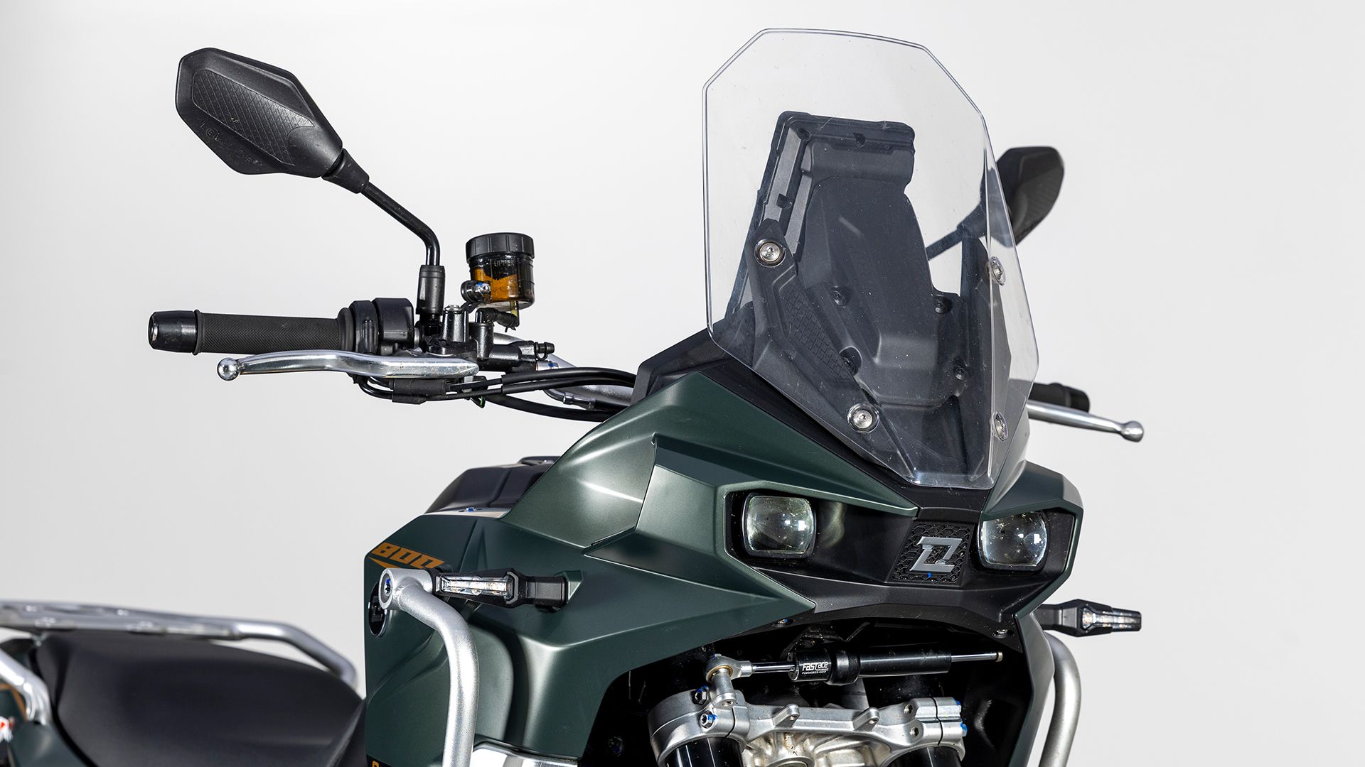 KOVE 800 X Detall 011