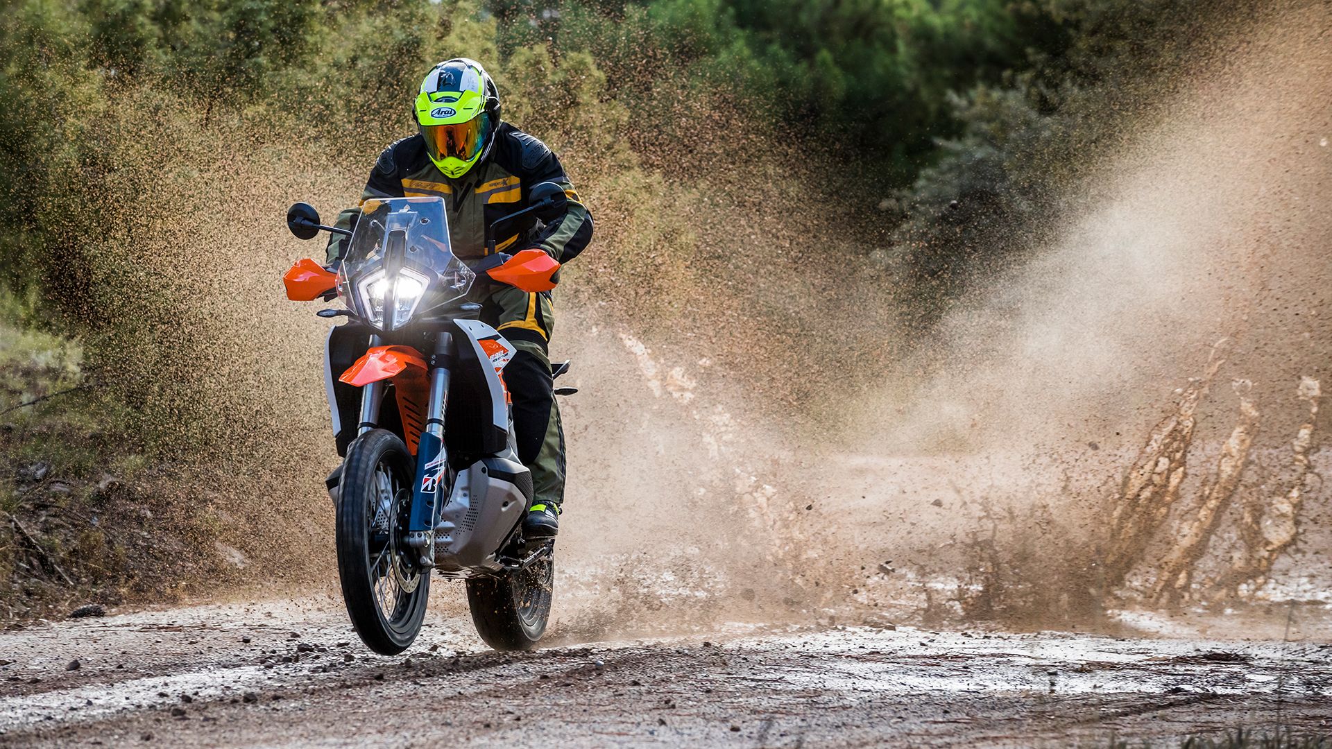 KTM 890 Adventure R en el Master Trail Test, experiencia off oad aplicada al trail