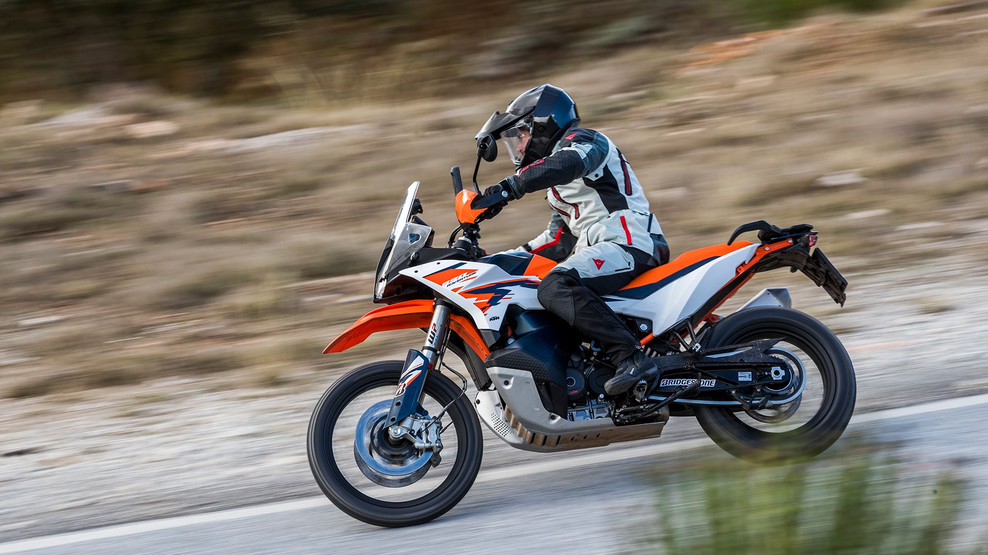KTM 890 Adventure R 2025 Accion (9)