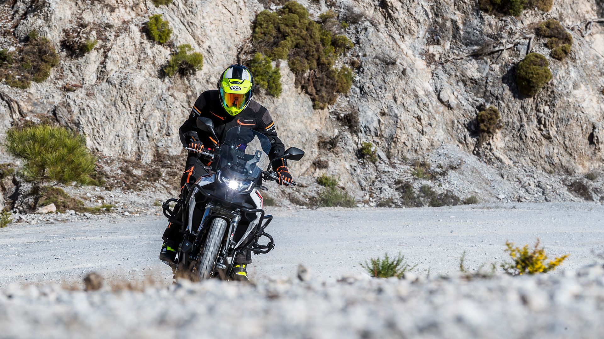 Cyclone RX600 2025 Accion (2)