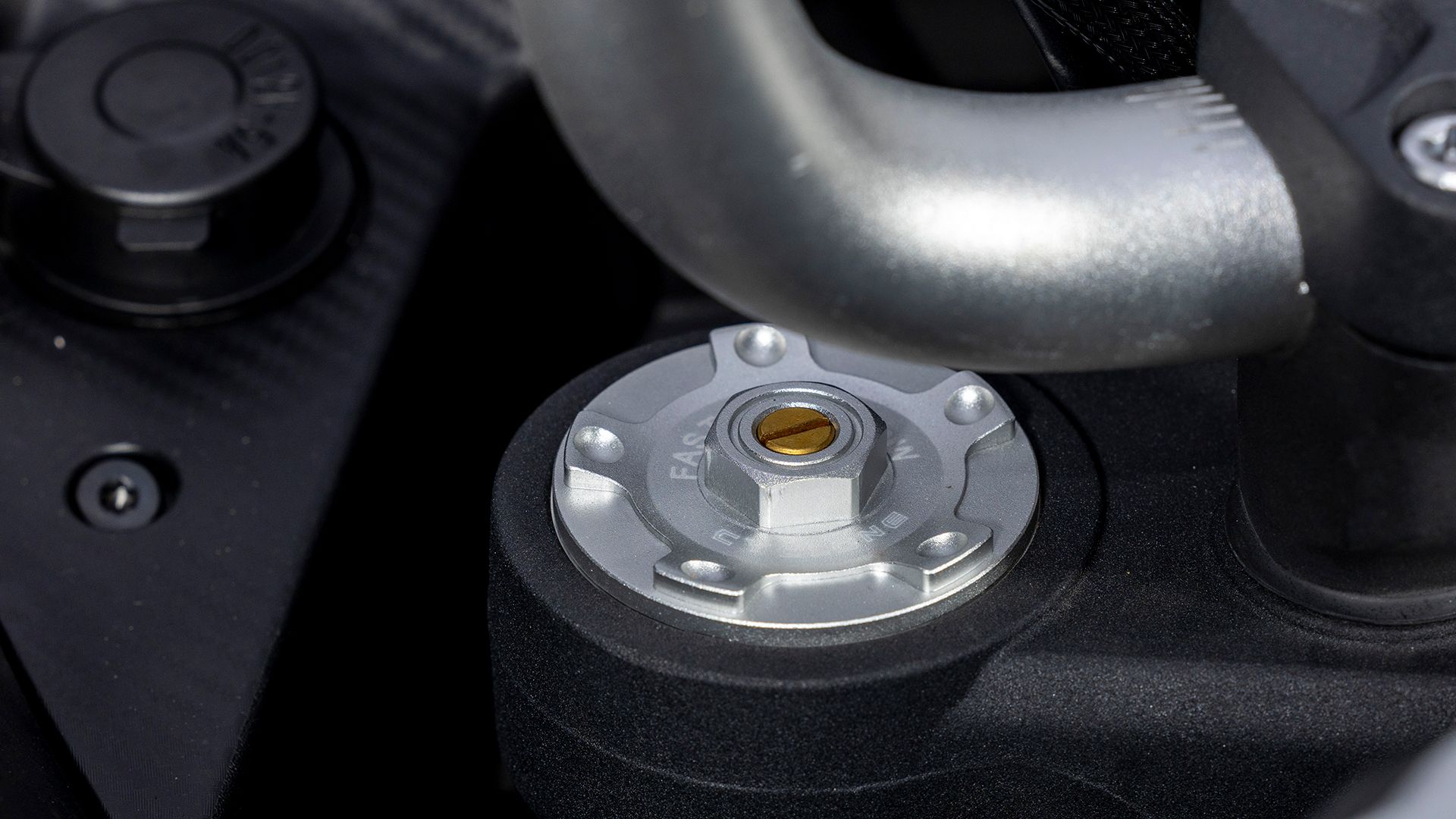 CYCLONE RX600 Detall 033