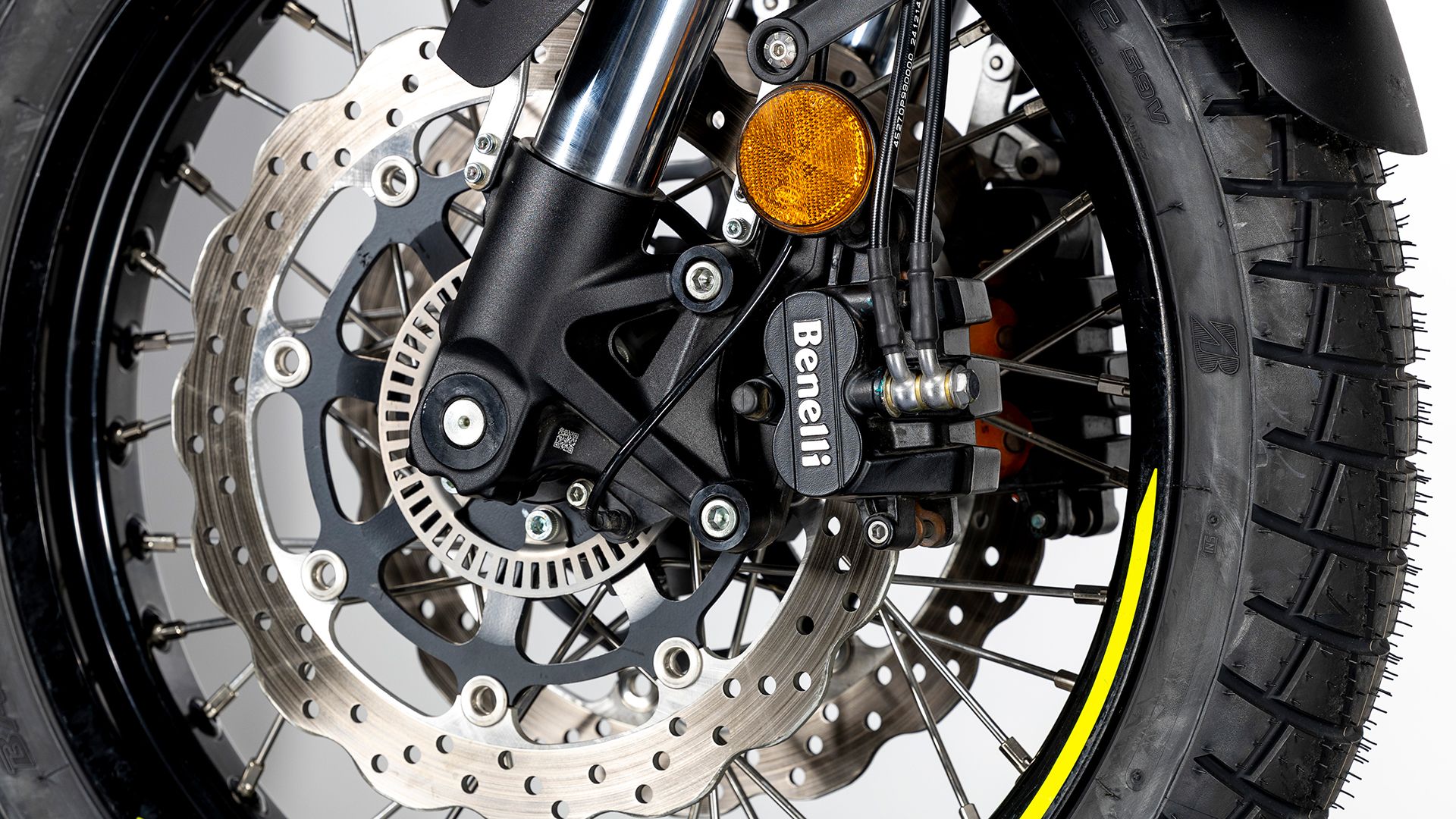 Benelli TRK 702 X 2025 Detalle