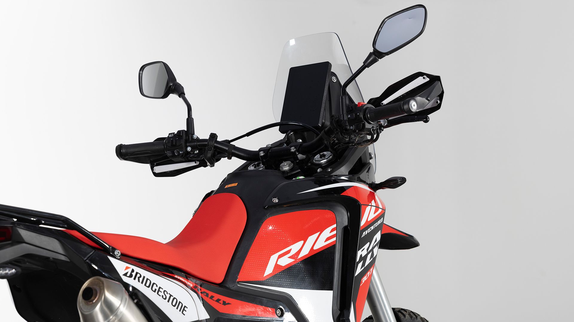 Rieju Aventura Rally 307R 2025 Detalle