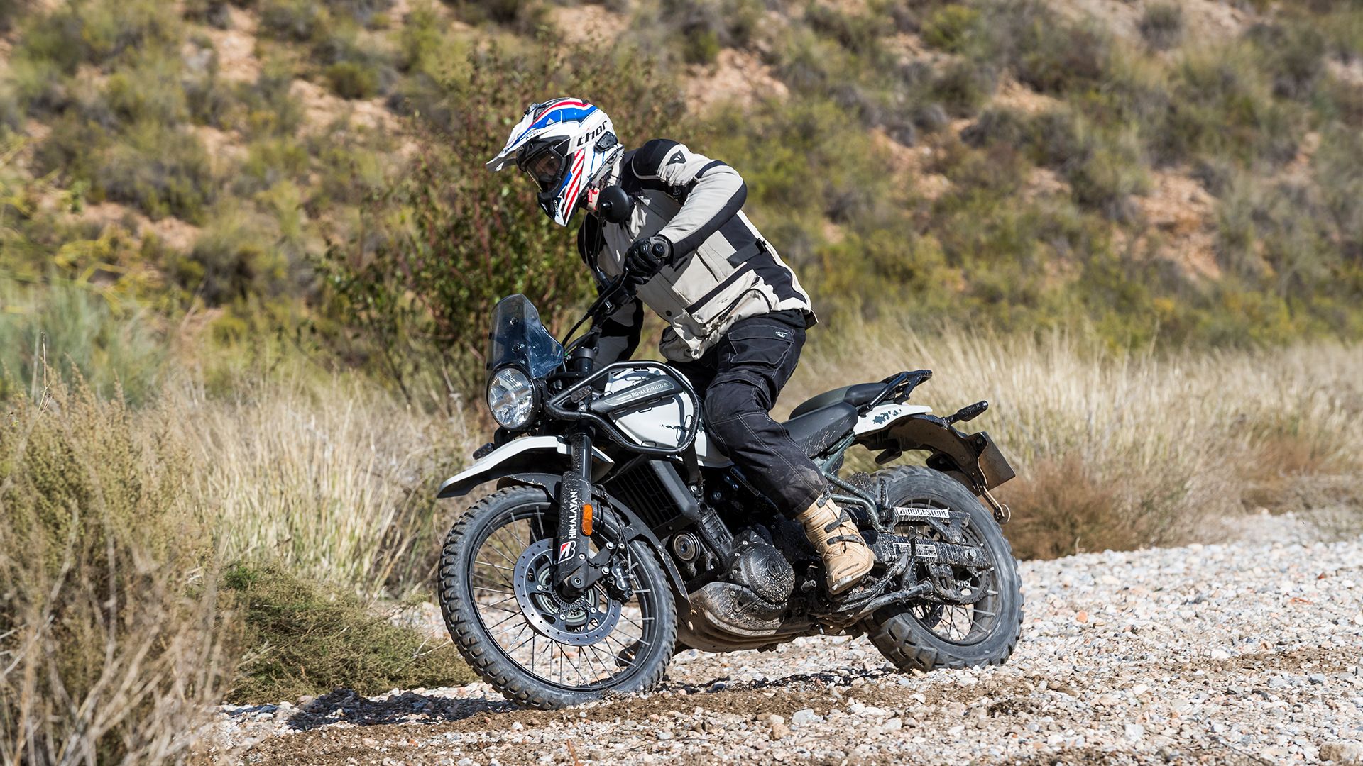 Royal Enfield Himalayan 450 2025 Acción